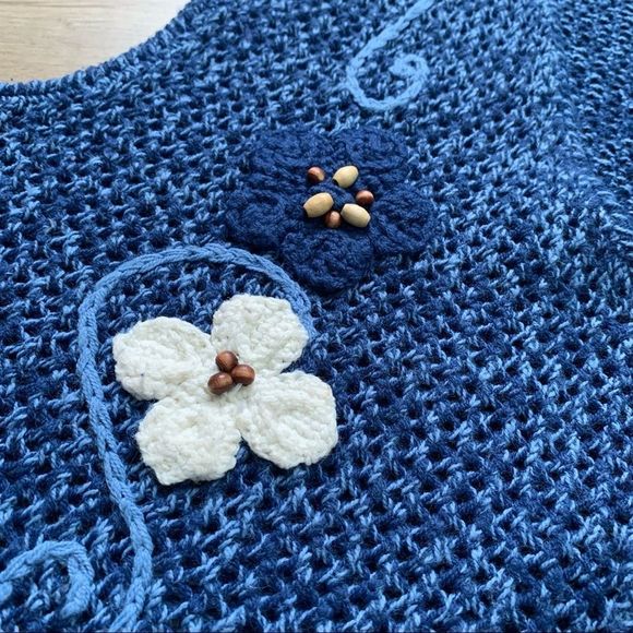 𝅺Vintage Separate Editions Koret Knitted Vest with Bead Detail - Picture 3 of 9